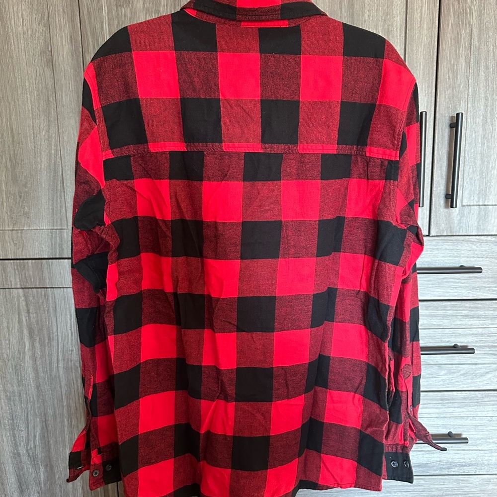 NWT H&M Red & Black Casual Button Down Shirt - Picture 3 of 3